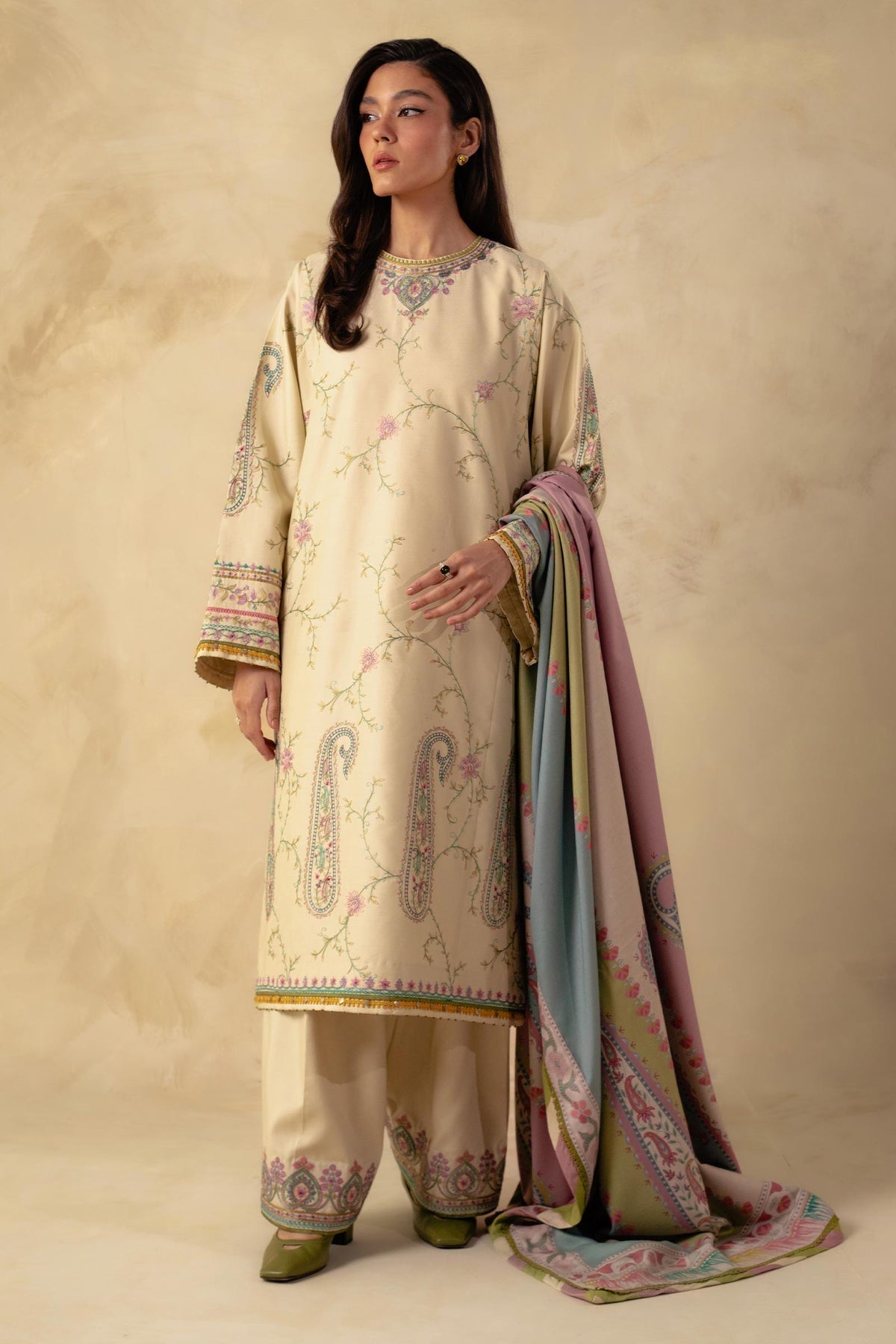 ZARA SHAH JAHAN - 3PC DHANAK EMBROIDERED SHIRT WITH DHANAK PRINTED SHAWL AND TROUSER - HZG1496