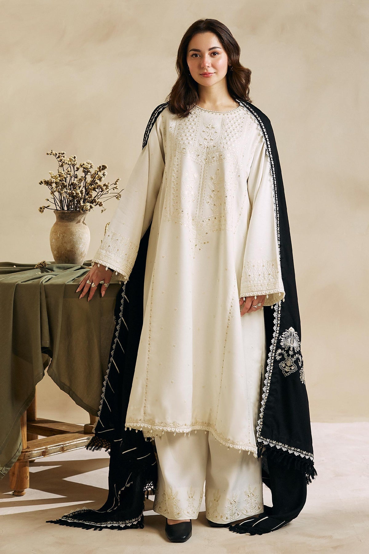 ZARA SHAH JAHAN - 3PC DHANAK EMBROIDERED SHIRT WITH DHANAK EMBROIDERED DUAPTTA AND TROUSER - HZG1397