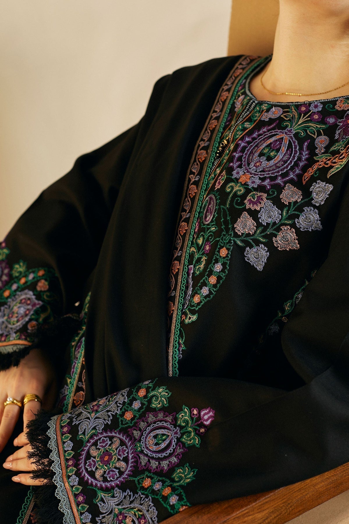 ZARA SHAHJAHAN - 3PC DHANAK EMBROIDERED SHIRT WITH DHANAK EMBROIDERED SHAWL AND TROUSER - HZG1381